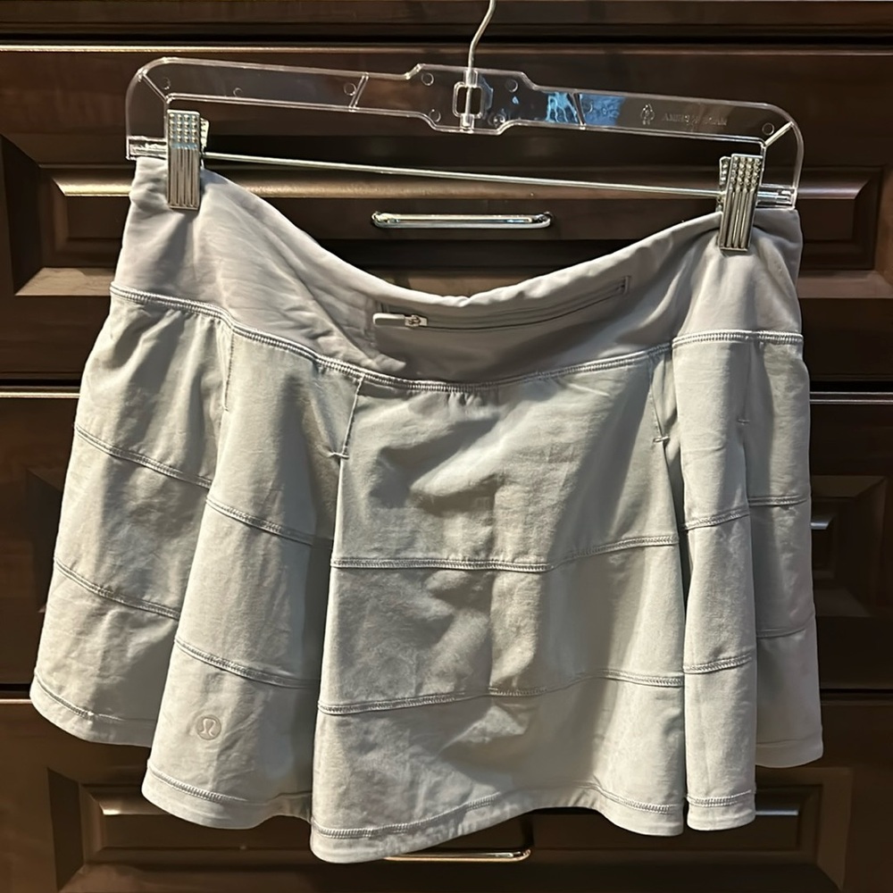 Lulu lemon tennis skirt